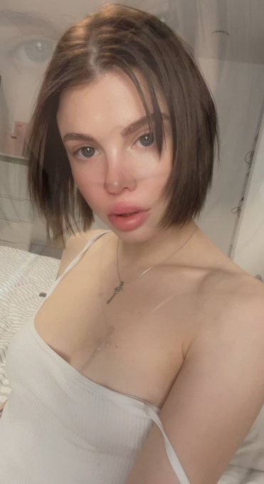 I’m will be online in 10 minute 

https://t.co/xKXQ7QhNwR 

https://t.co/Yffr5HMNft https://t.co/sJR