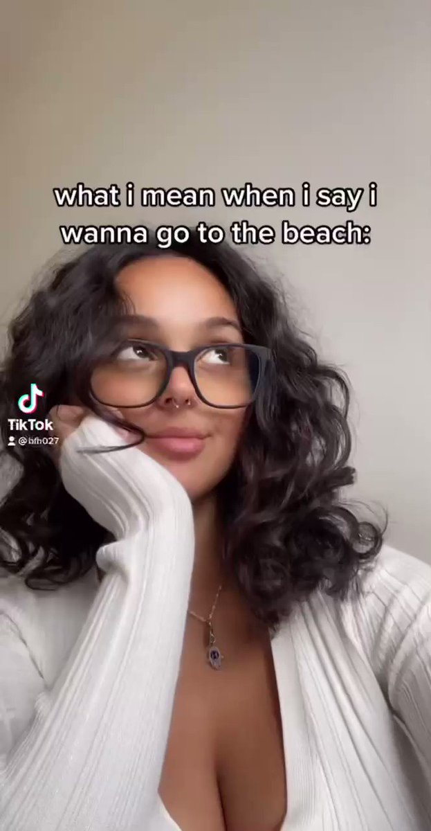 hazel 18+ 🤍 25 OFF my OF! on Twitter "👀"
