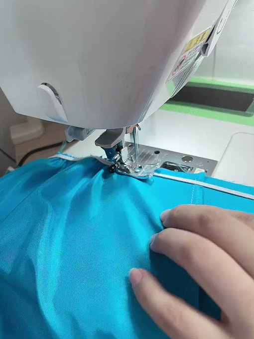 コスプレイヤーナカノベーコンのTwitter動画45