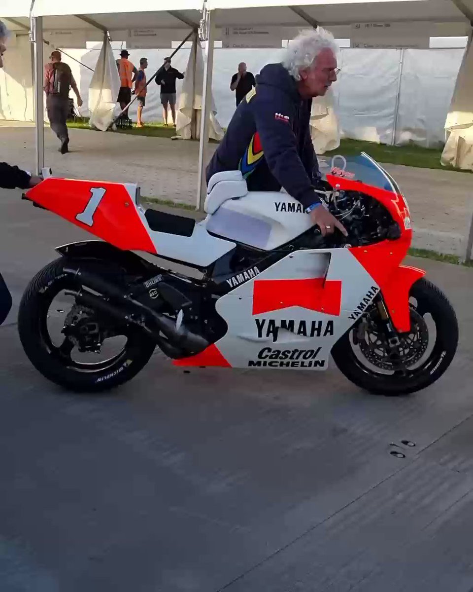 @YamahaRacingUK's video Tweet