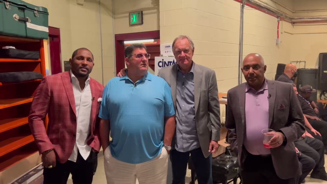 Sage Steele on Twitter "This video is classic TonySiragusa! It's from