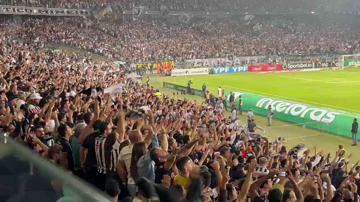 @ohenriqueandre's photo on Mineirão