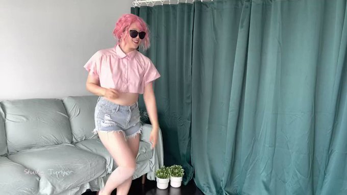 very graceful✨  #kpopdancecover #nsfw #underboob #nipslip  @FSSandMore @flash_n_funn https://t.co/7Z<a href="/tag/kpopdancecover"class="tags">#kpopdancecover</a><a href="/tag/nsfw"class="tags">#nsfw</a><a href="/tag/underboob"class="tags">#underboob</a><a href="/tag/nipslip"class="tags"><span>#nipslip</span></a>