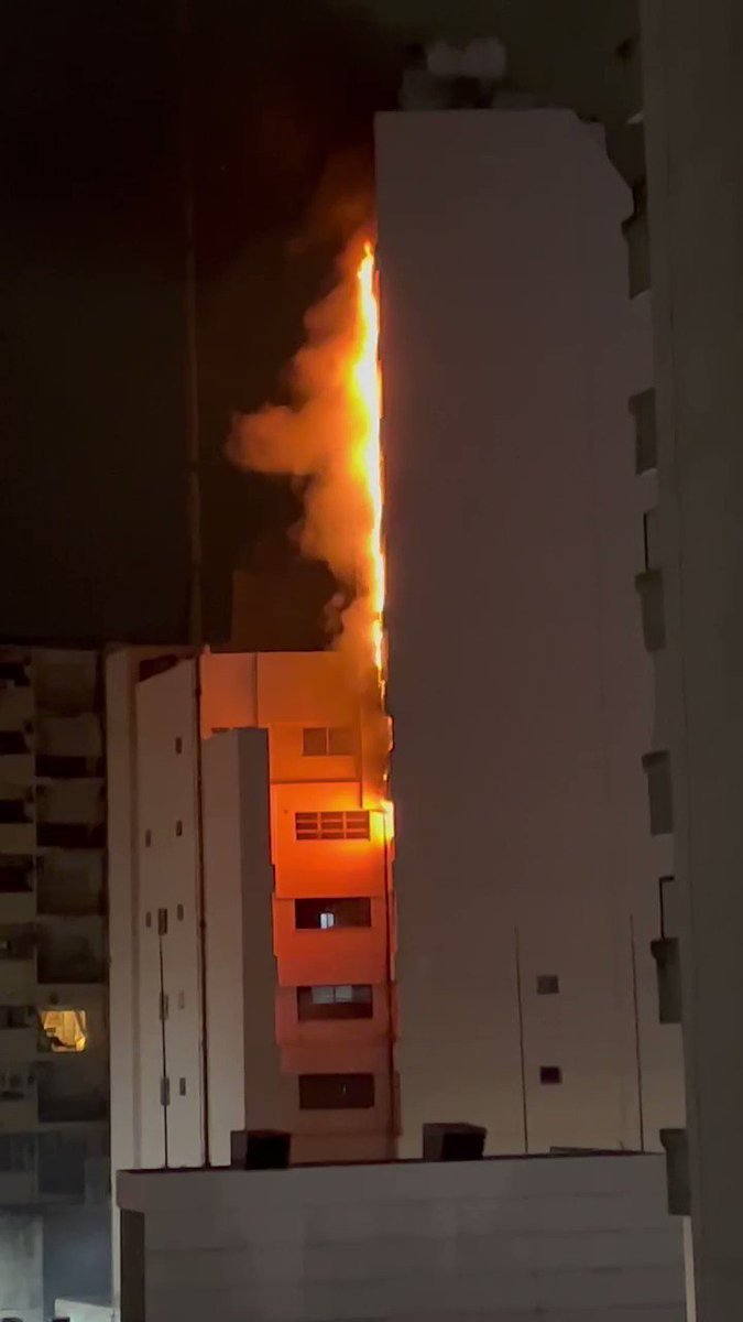 Se incendia un edificio en Recoleta: hay 5 muertos y los bomberos intentan rescatar a las familias | Diario Época