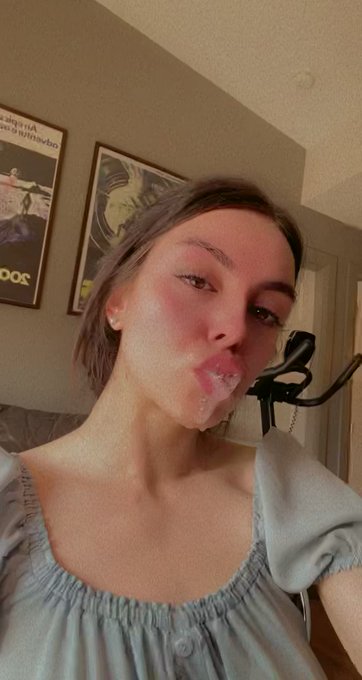 Would you let me blow spit bubbles with your cum 👉👈 https://t.co/CGW8ZFG5Kt<a href="/tag/mvsales"class="tags"><span>#mvsales</span></a>