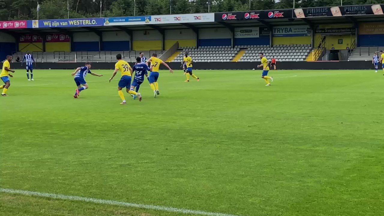 0-0 (8’) | Schot op doel van Kums afgeblokt na een aanval op gang gebracht door een steal van Robbie Van Hauter.

COBW🔵⚪️| #kaagent #wesgnt”