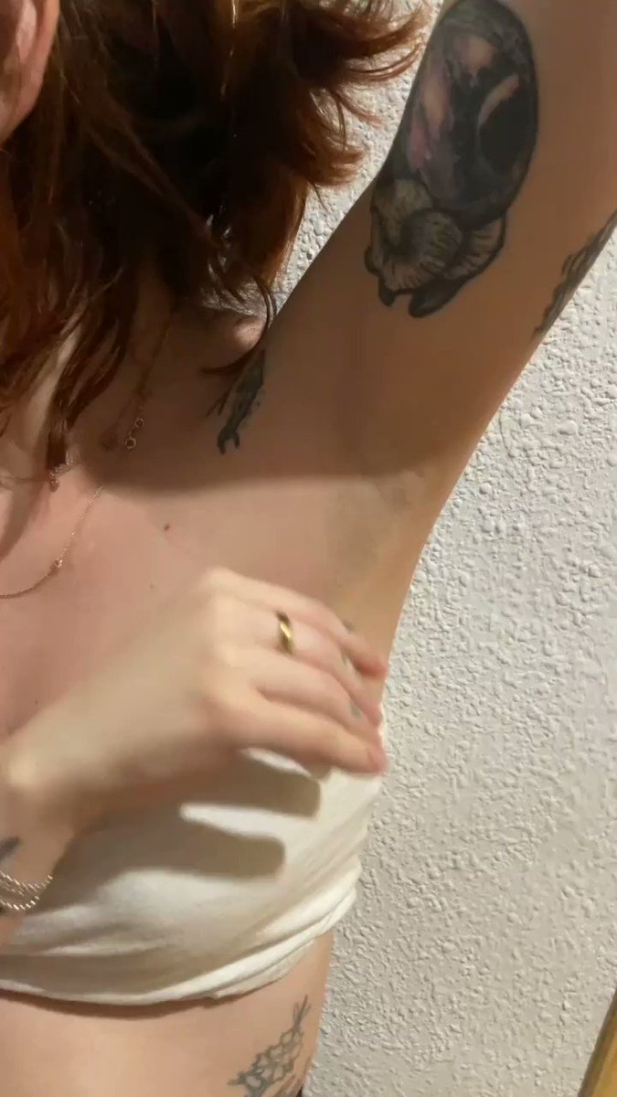 Video by @armpitfetish_