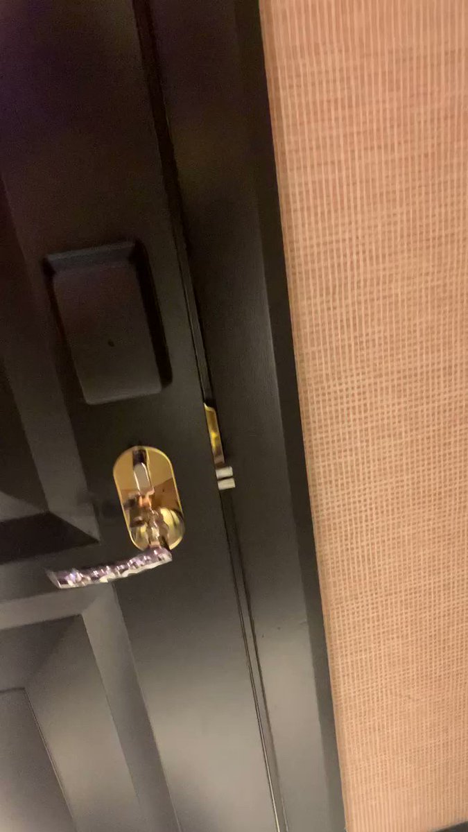 Claudette Monroe on Twitter "Knock, knock 😈"