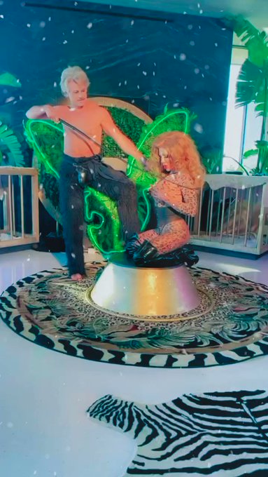 Who did it better me or him  Taken at @kinkyrabbitclub https://t.co/mSfS5n46Bn<a class="tags" target="_blank" title="On Twitter" href="/?out=eyJ0eXAiOiJKV1QiLCJhbGciOiJIUzUxMiJ9.eyJpYXQiOjE3MTg4OTM1NzMsImlzcyI6InR3cG9ybnN0YXJzLmNvbSIsIm5iZiI6MTcxODg5MzU3MywiZXhwIjoxNzUwNDI5NTczLCJyZWRpcmVjdF91cmwiOiJodHRwczovL3R3aXR0ZXIuY29tL2tpbmt5cmFiYml0Y2x1YiJ9.KOTPG0hRYgCFIyPf-s3G5wB-DVXiVsKdBuBB4b6HLyNiTg2bAKvU6vh4-S9-Q4MypUzKYTNgI6YhOX2Tb_-43A">@kinkyrabbitclub</a>