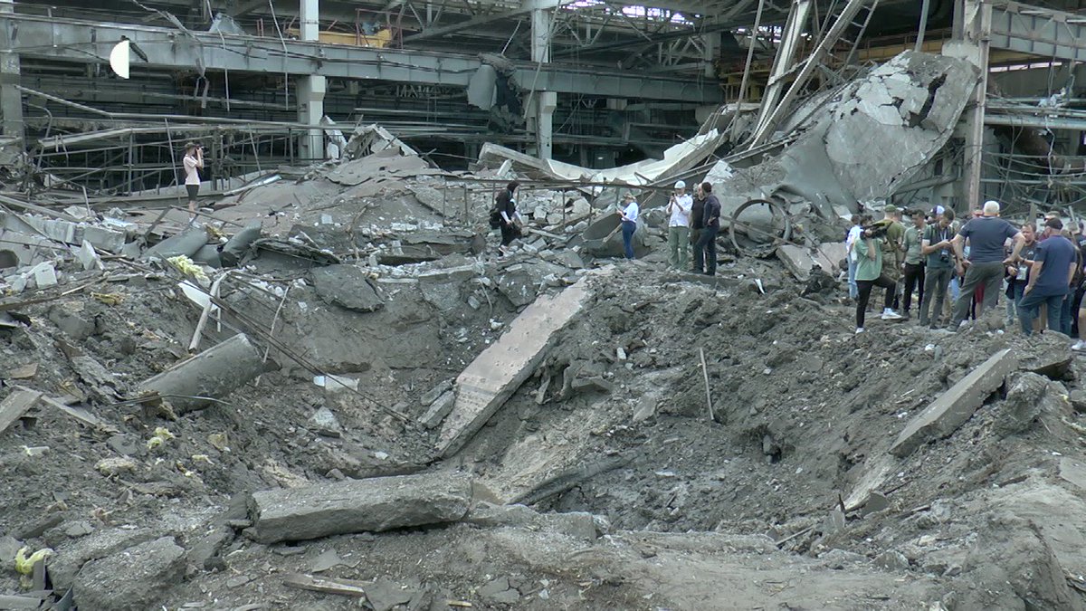«соколи путіна» чи хунвейбіни? «соколи путіна» чи хунвейбіни?
