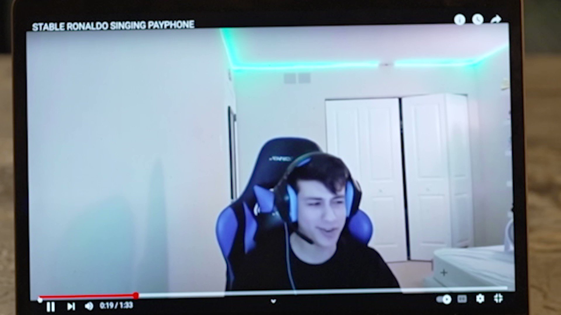 Stable Ronaldo on Twitter: “Thursday… https://t.co/dqOd8nS2az” / Twitter