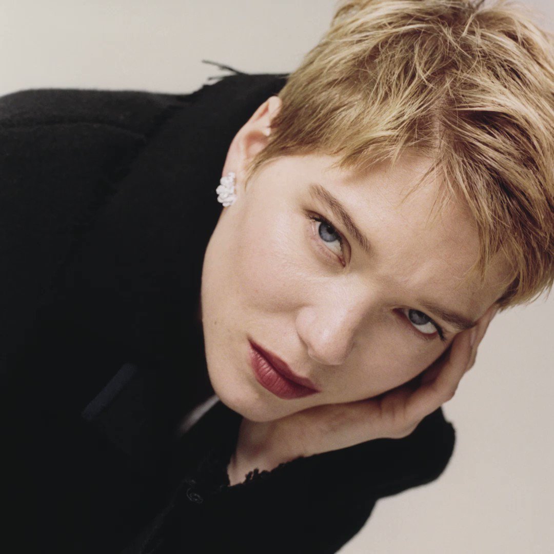 Happy Birthday to member Léa Seydoux! 