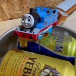 2分で缶ビールをキンキンにしてくれる機関車トーマス!こんな使い方があったのか!