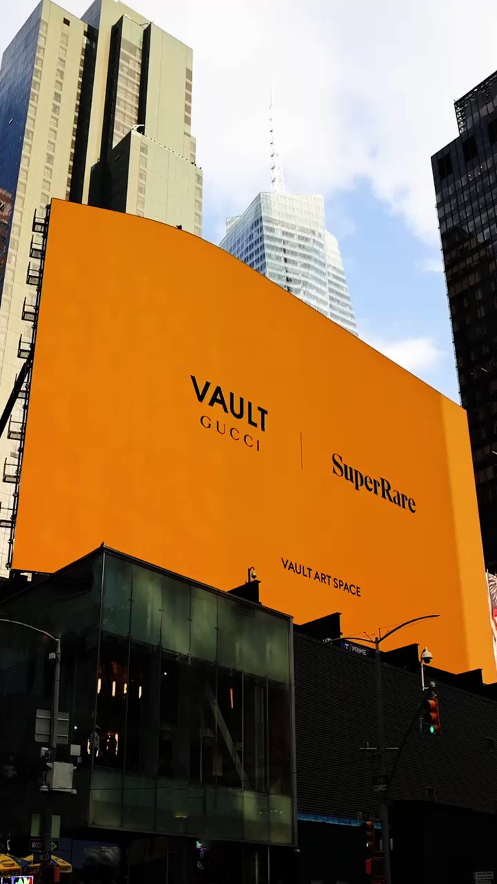 time square gucci