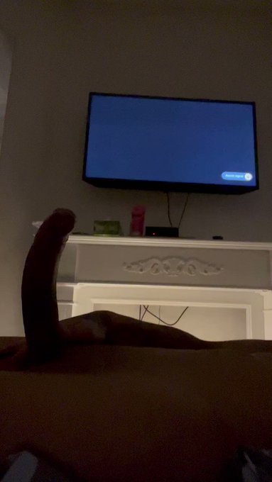 Horny ? https://t.co/j8WppOXiyH