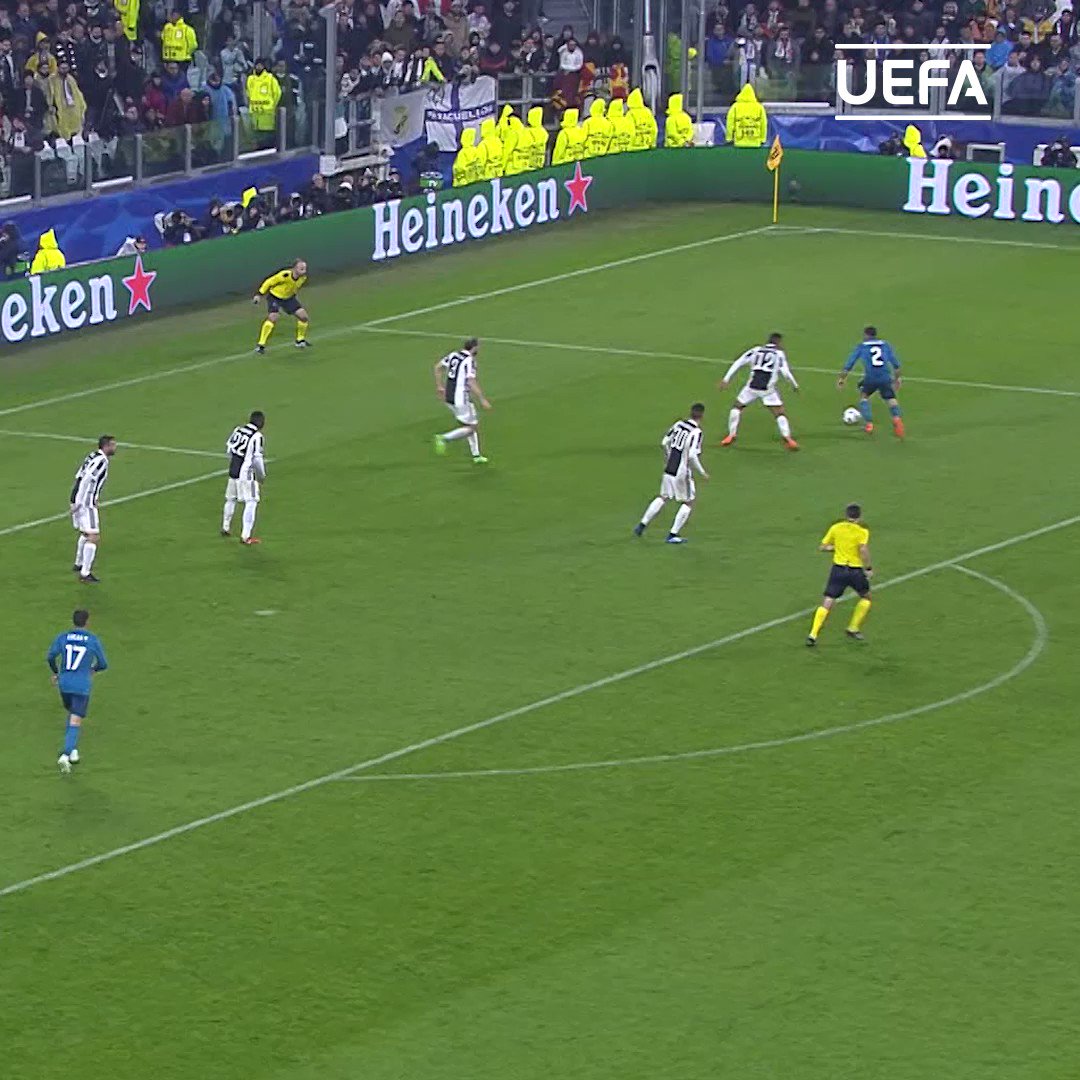 Ronaldo's Bicycle Kick : r/gifs