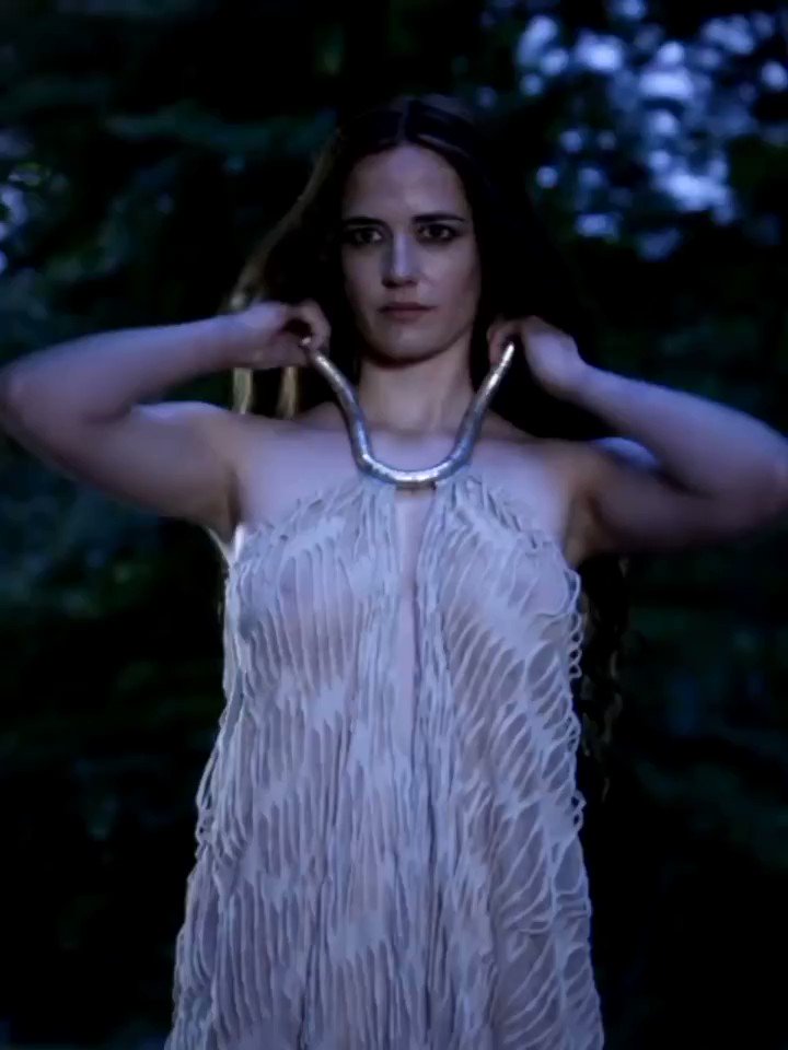 I wanna wish a very happy 42nd birthday to Eva Green. One of the most beautiful women of the 21st century. 
