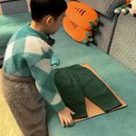 天才か!？子供段ボール服たたみマシーンが画期的すぎる!