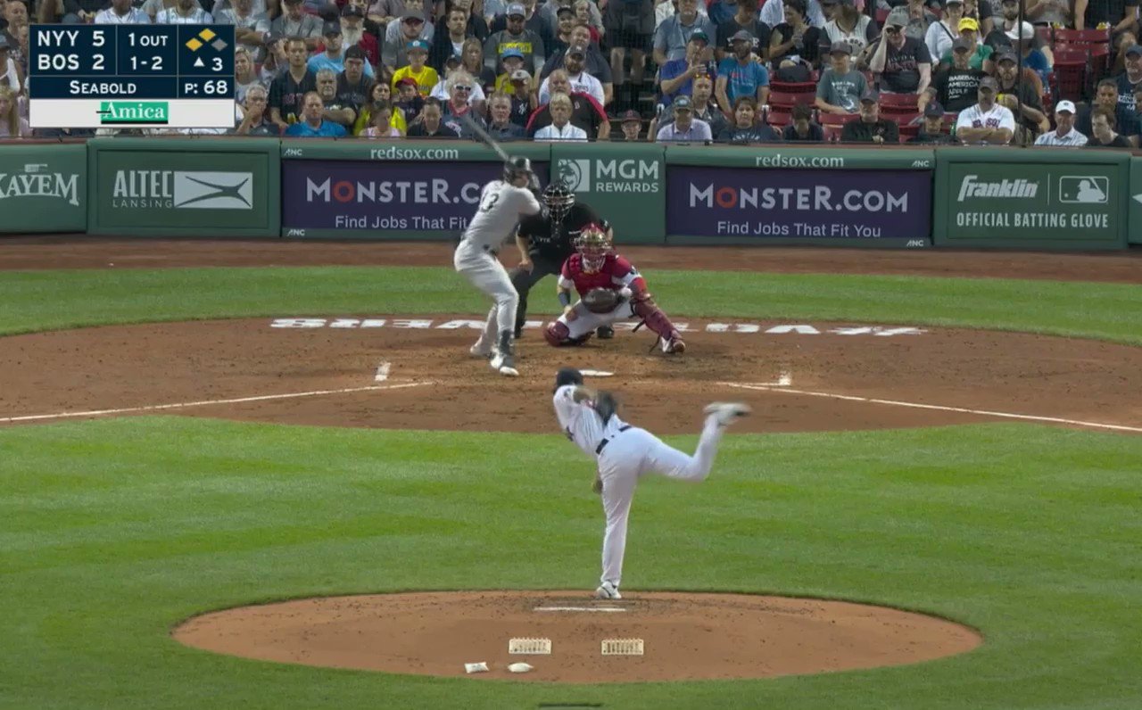MLB Errors (mlberrors) / Twitter