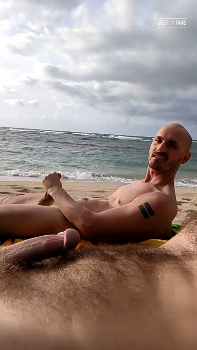 Best way to relax on the beach ? #gays #gayexhib #gaycum #gayoutdoors #gaycock...

See this and more