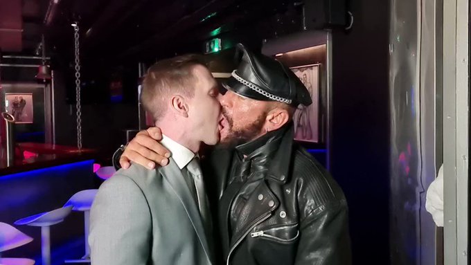 Today hot scene with @iamandrecruise @darek_mr in @tomshamburg
Camera @the_schmidt_ cuming soon 
@jotodepicass