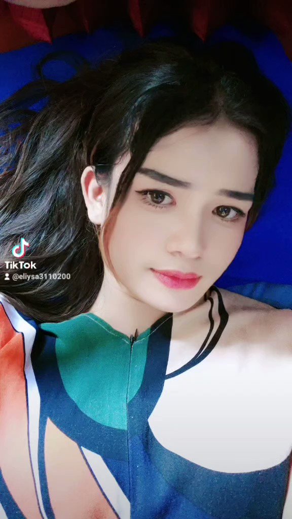 Pleyerda ruscha ona pornosini tomosha qiling