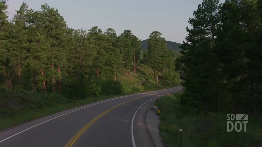 Governor Says Many South Dakotans Are Feeling Deep Financial Pain From The Covid 19 Economy Keloland Com