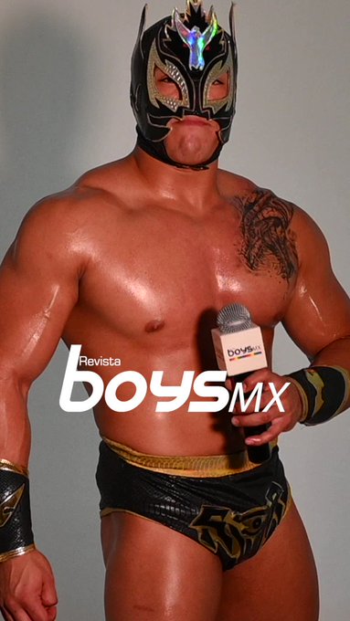 #UltimoLegendario en BOYSMX Un rudo hetero en sesión de fotos para sus seguidores LGBT+. ???? Música