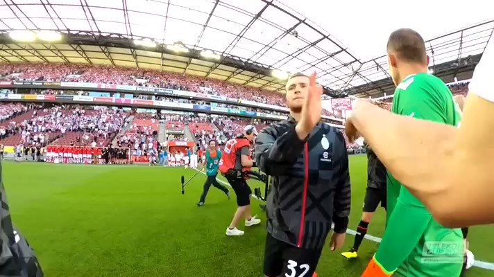 Llegó al fútbol la Bodycam, tecnología que permite ver los partidos desde dentro de la cancha