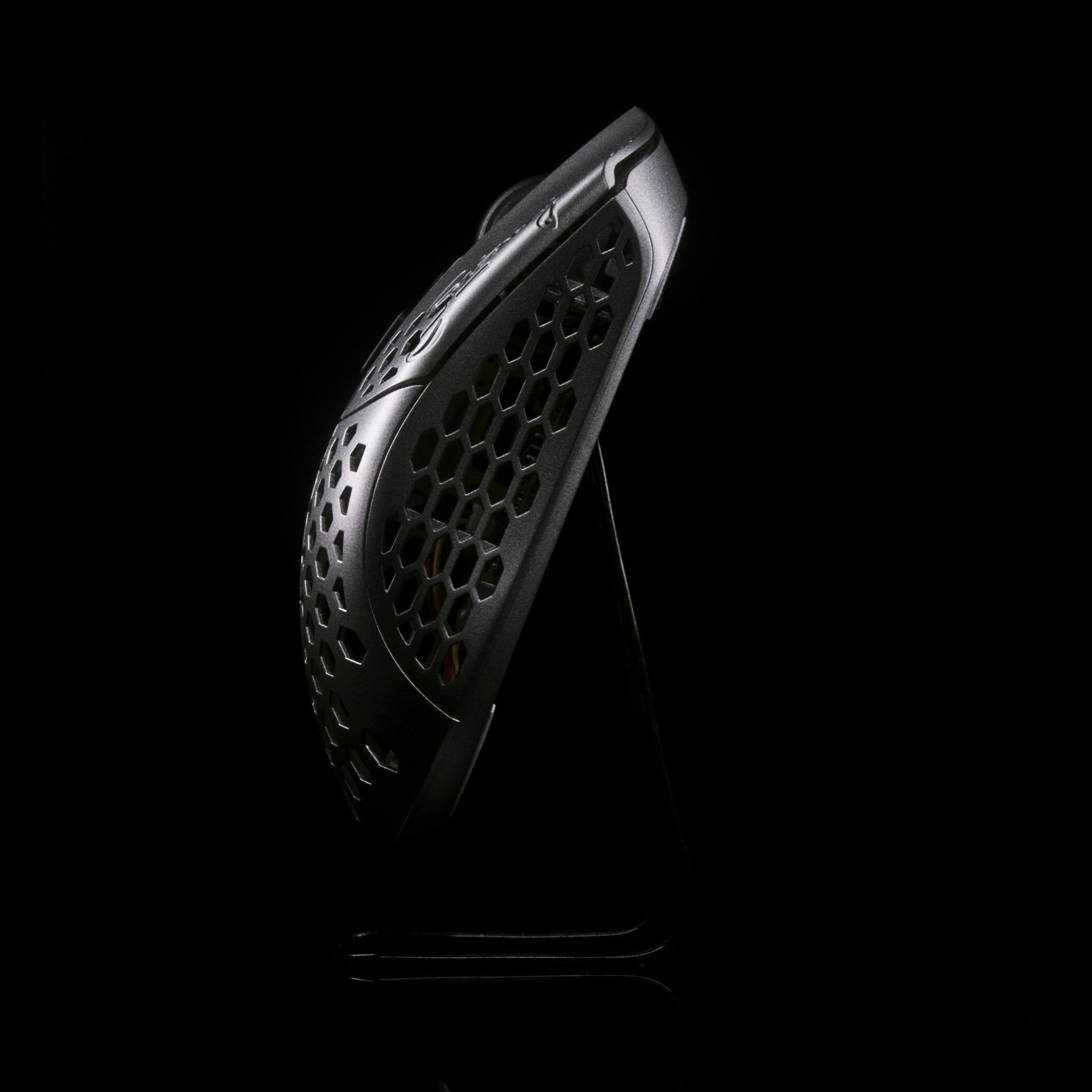 PC/タブレット PC周辺機器 @finalmouse's video Tweet