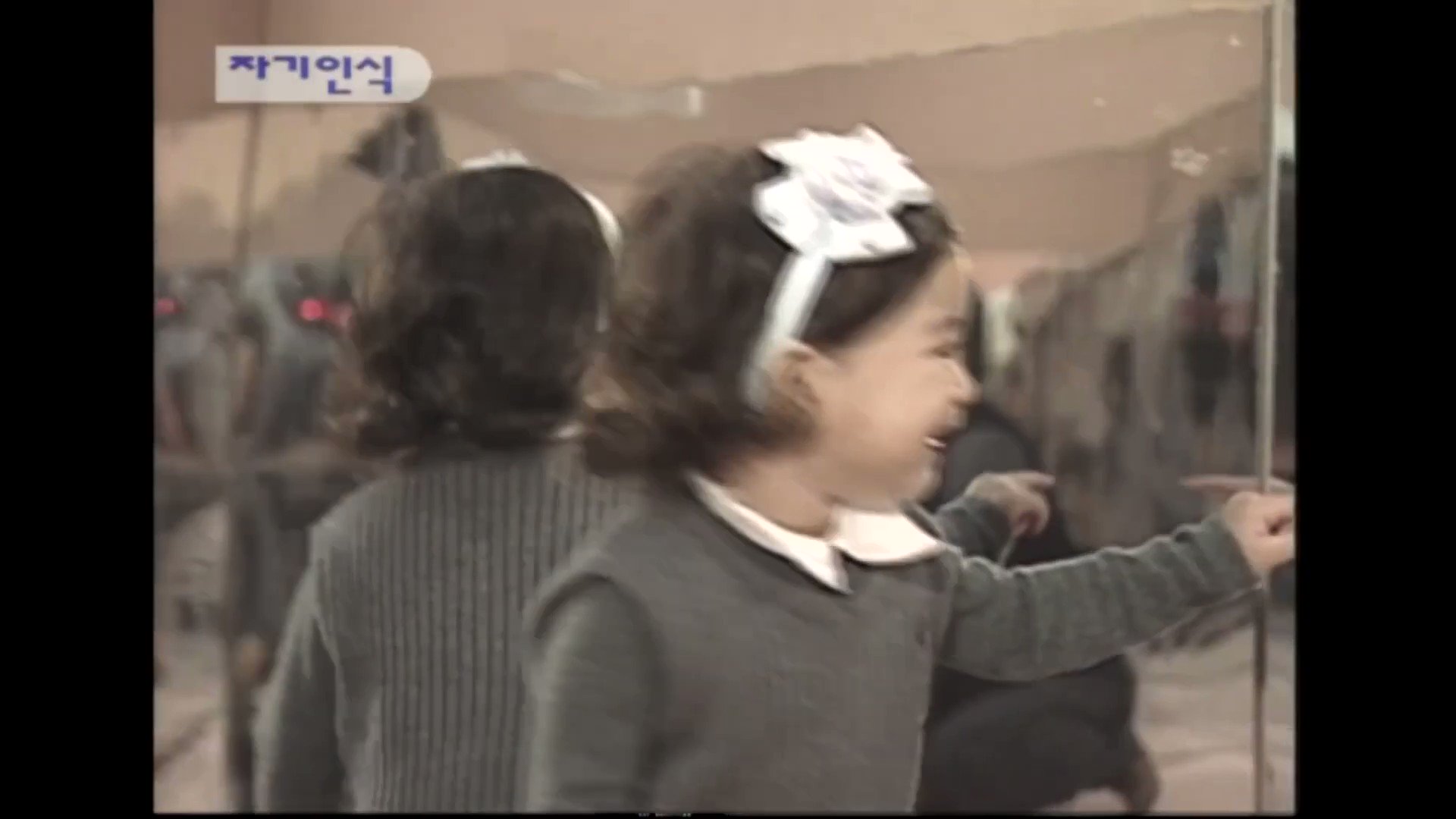 [閒聊] TWICE志效在節目《好奇心天堂》的樣子