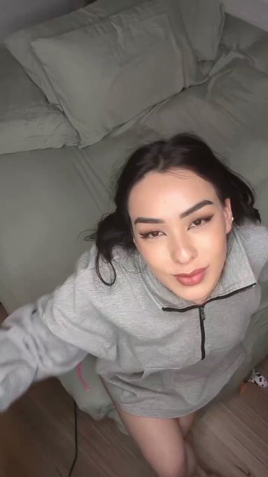 Got a big, hard carrot for me? https://t.co/CwIRojZfNw<a href="/tag/nsfw"class="tags"><span>#nsfw</span></a><a href="/tag/tiktok"class="tags"><span>#tiktok</span></a><a href="/tag/tiktoknsfw"class="tags"><span>#tiktoknsfw</span></a>