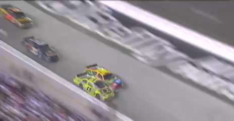86: 2008 Sharpie 500 - Bristol Motor Speedway

@BuckeyeBullet10 and @ReganSmith make contact on the backstretch at Bristol, Blaney spins and hits the inside wall fairly hard. This crash was overshadowed by the fiery crash in Turn 1 about 60 laps prior. 

#NASCAR https://t.co/UPBEoXeRGC