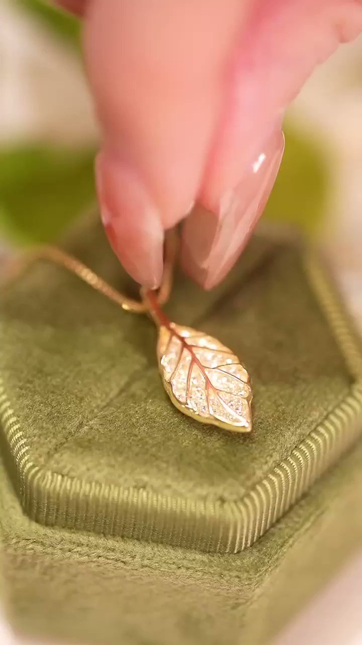 Light of Juwelen (Lightofjuwelen) / Twitter