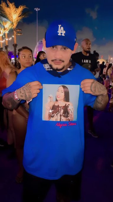 ✨???✨ 
@RollingLoud https://t.co/OYr0hEttkN