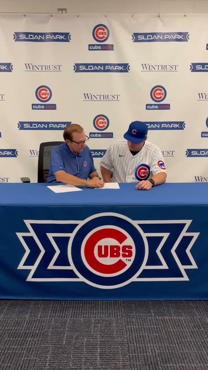 Haydn McGeary on Twitter "Go Cubs 🐻 https//t.co/CTxgYCZCG6" / Twitter