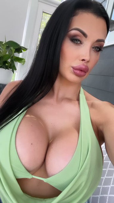 Shooting for https://t.co/p9tRoG51cr today??? I will do a DP scene.. https://t.co/ur0zpgoA3D