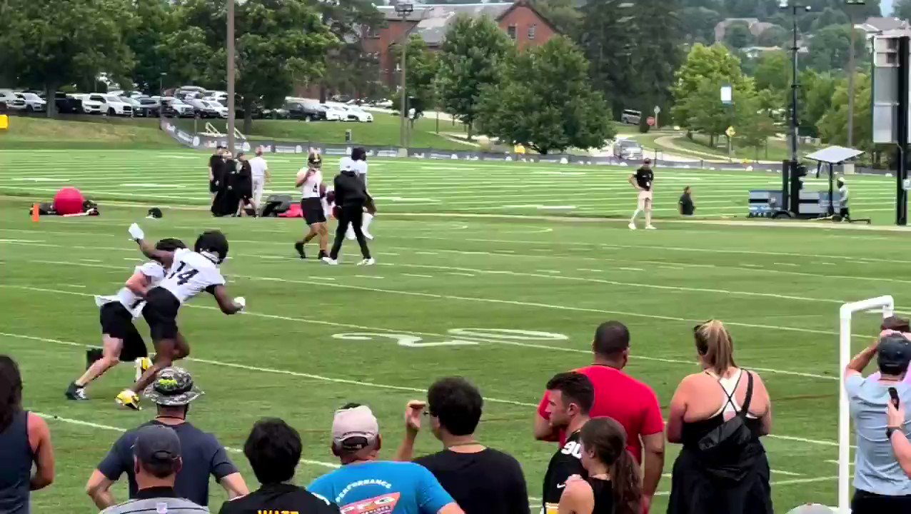 Buddy Buckets (BuddyBuckets3) / Twitter