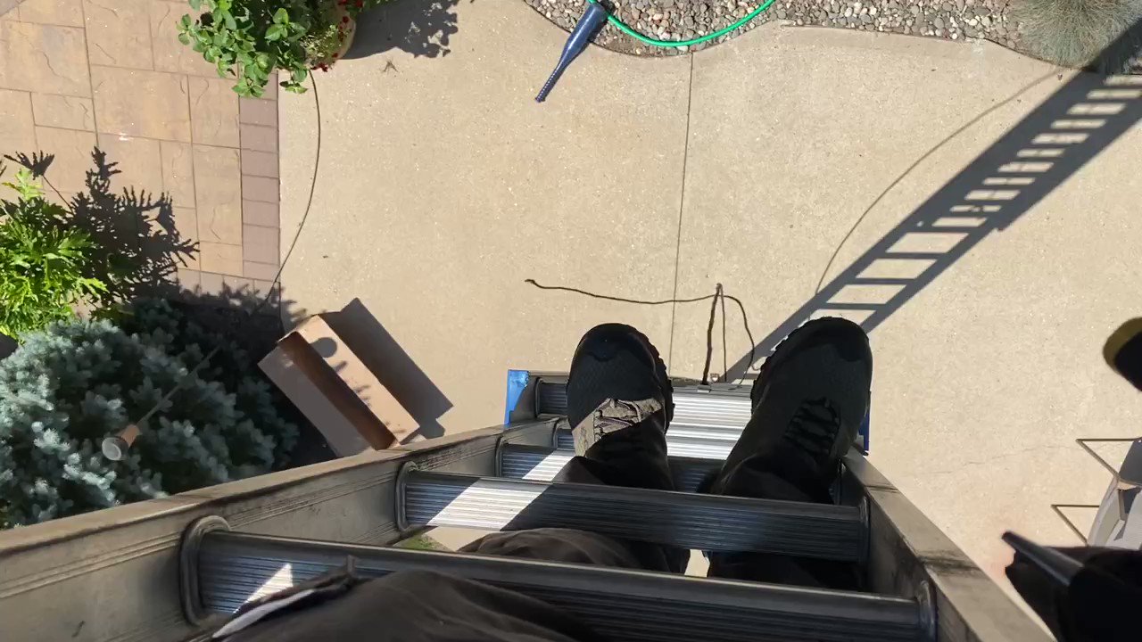 Gutters and Leaders by NewRick (metagutters) / Twitter