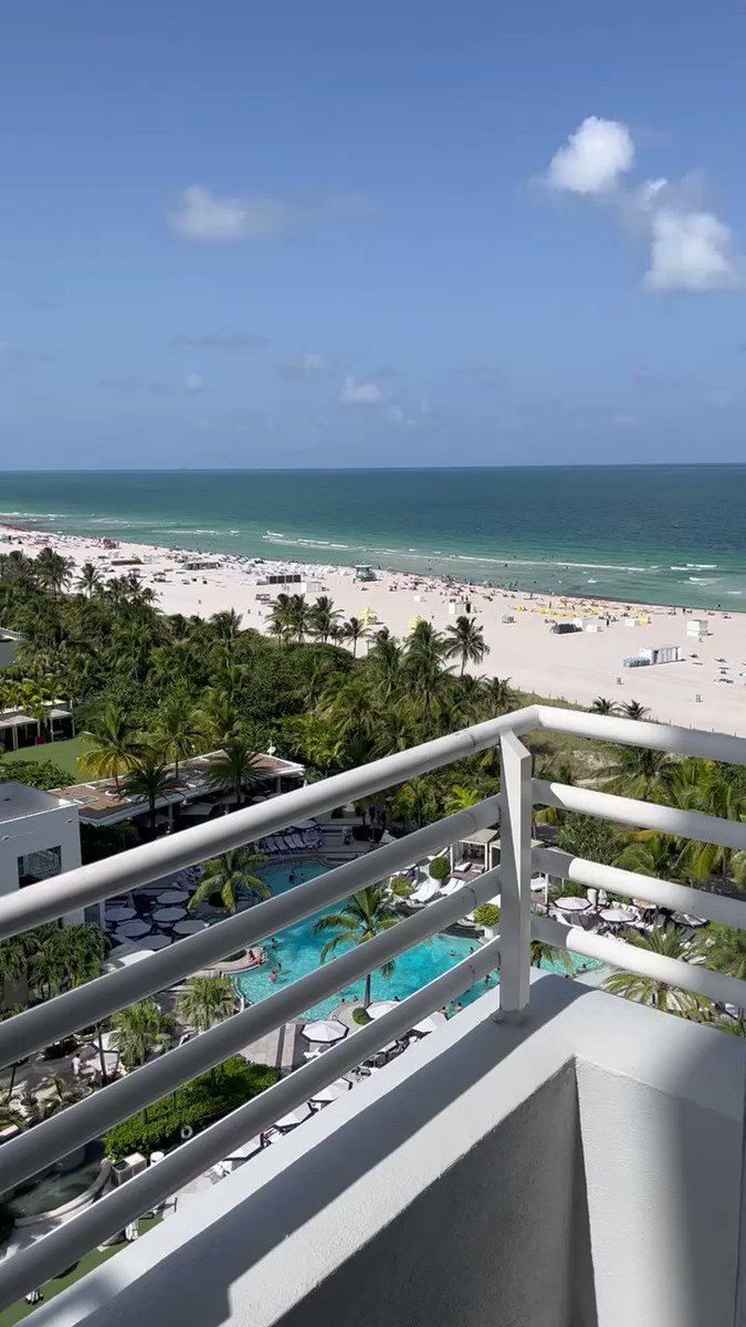 🔞 🍆 34K 🍆 on Twitter "RT BigspoonXXL Miami Beach ☀️🍆"