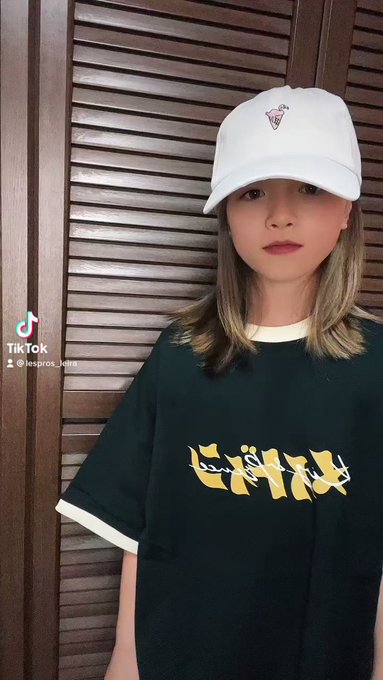Twitterのコスプレ動画1
