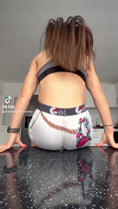 How many times did u watch ? #fyp #tiktok #hot #booty #ass #sexy #curvy #onlyfans https://t.co/yWBNL