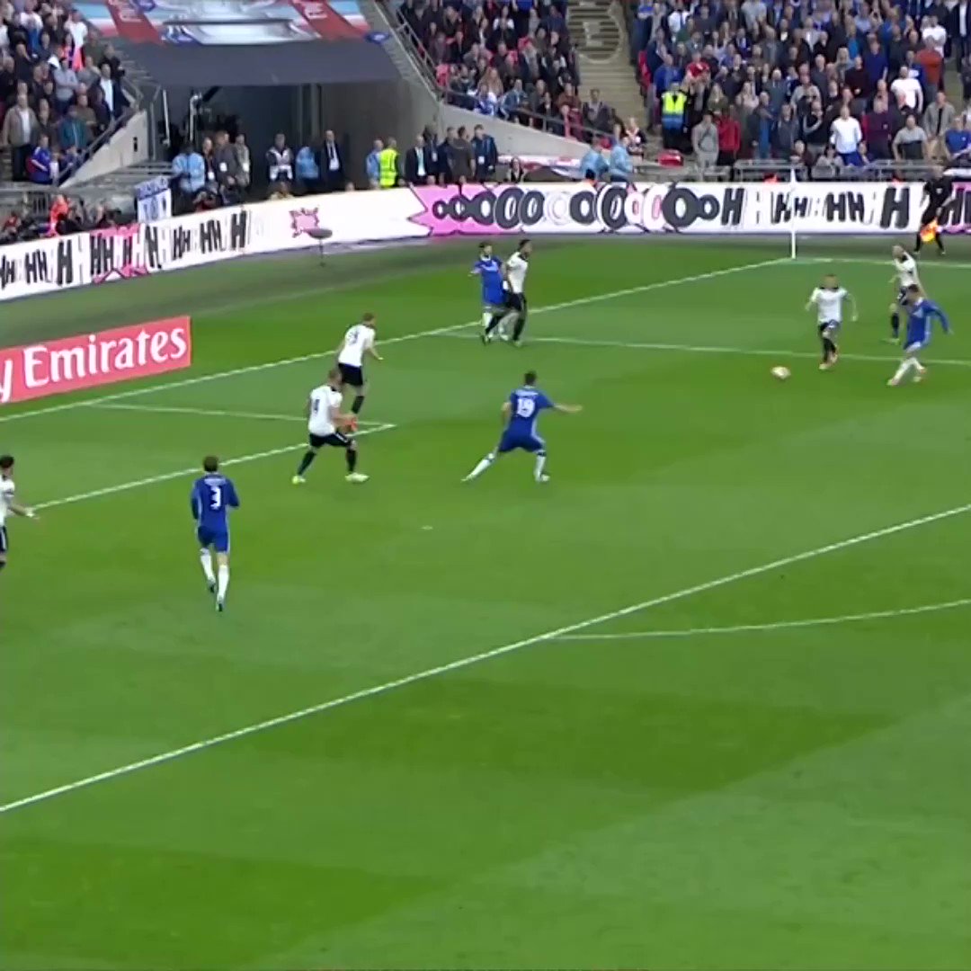 Happy 34th Birthday to Nemanja Matic

REmessage if you remember this screamer    