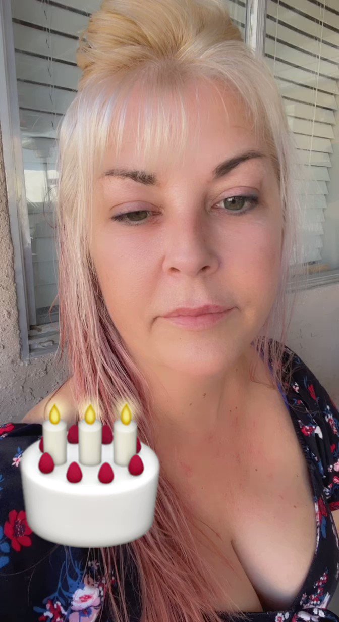 Curvy MILF Joclyn Stone on Twitter: “#joclynstone https://t.co