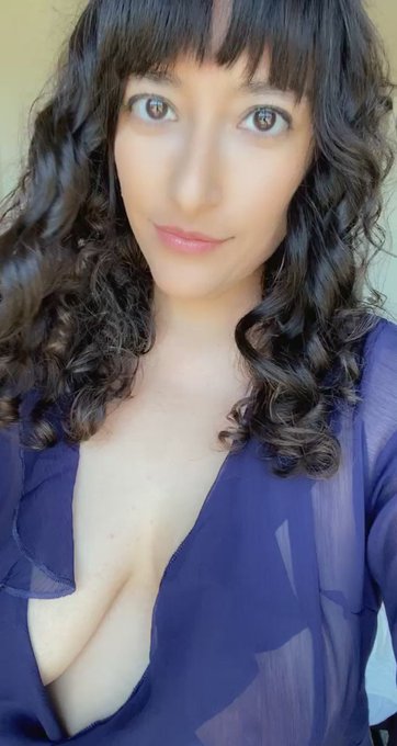 Boy I like you 😘 https://t.co/7QHaTTLTlV