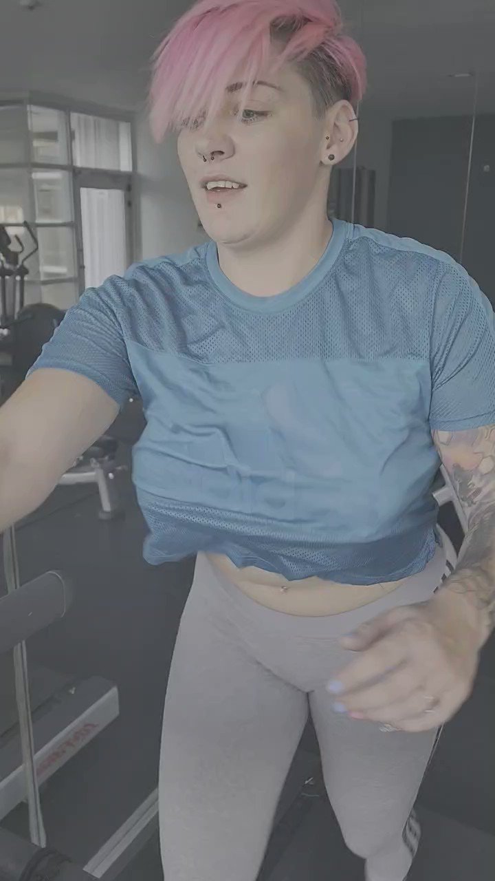 PinkTheHawk - Digital Nomad on X: Who wants to see me ride a piece of gym  equipment ? That's the goal live rite now come join in the fun  t.coILdaHkhkWp  X