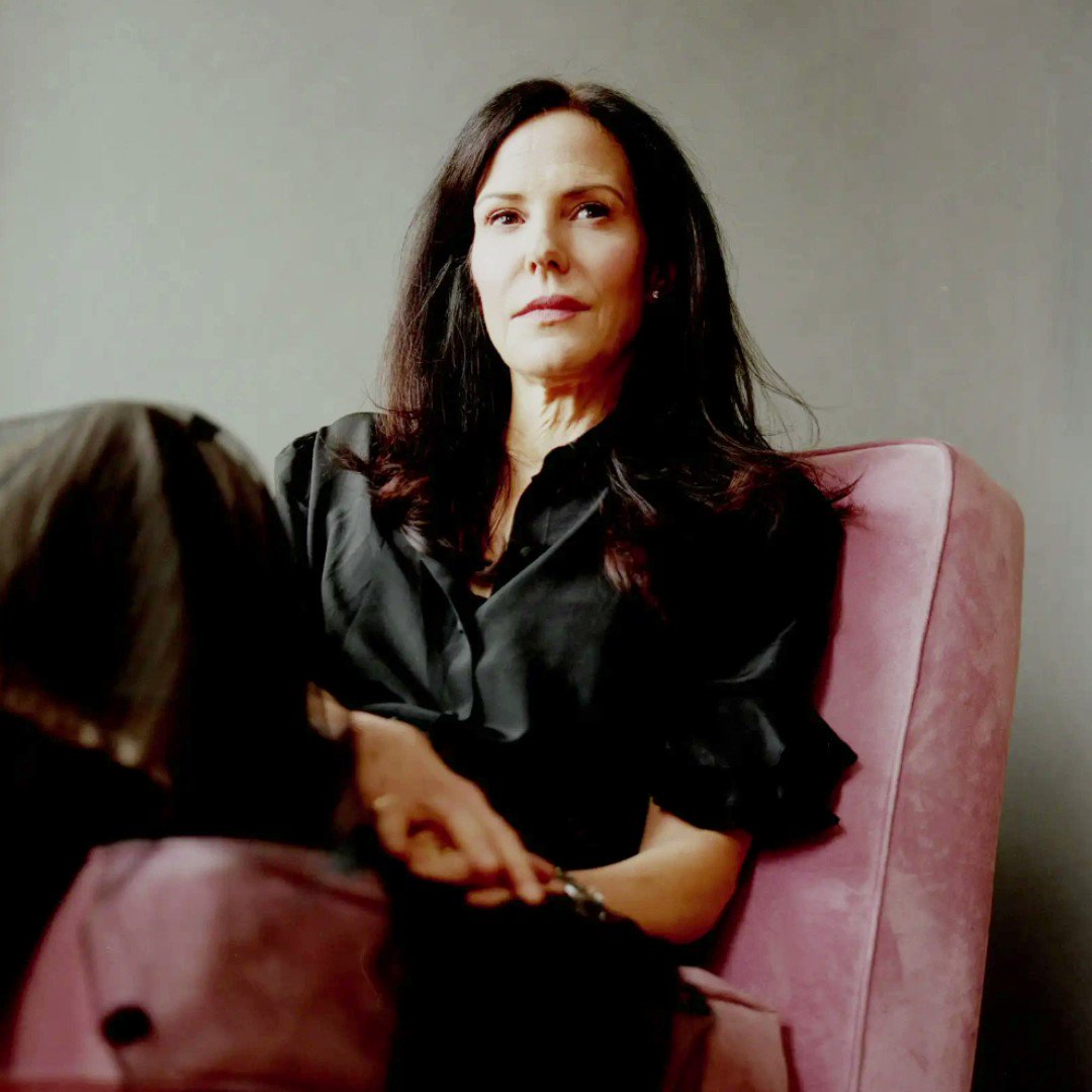Happy Birthday to member Mary-Louise Parker! 