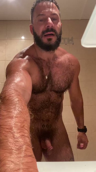 MIERCOLES Y SEGUIMOS CON CALOR ??? https://t.co/bgc6tb8W6P