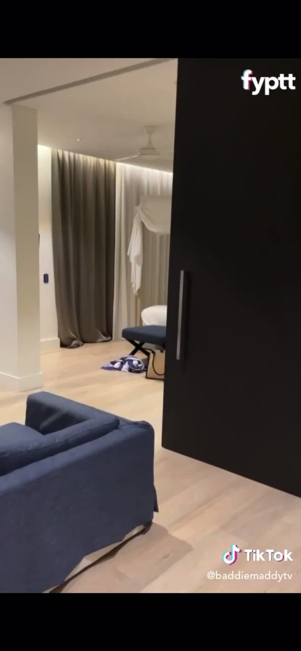 fyptt.to on Twitter "NSFW TikTok dude catches her gf cheating with a ... wife picture fyptt.to on Twitter "NSFW TikTok dude catches her gf cheating with a ...