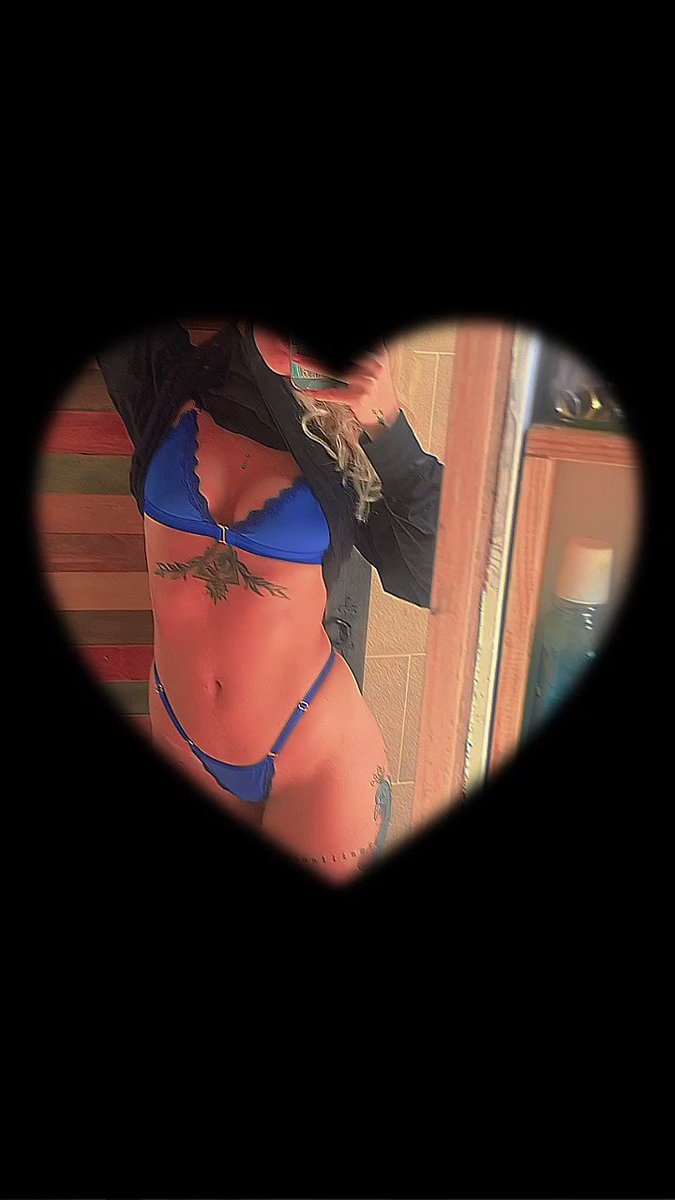 Model - amarilla_bombshell mistress